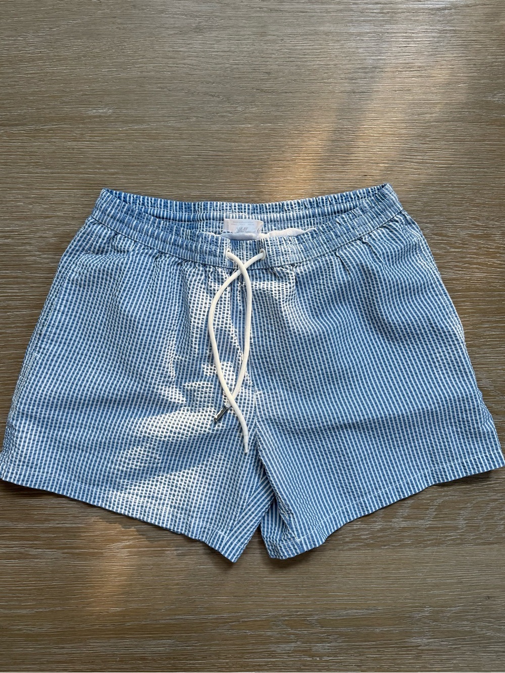 ZARA men’s blue & white seersucker textured swim board shorts trunks size LARGE